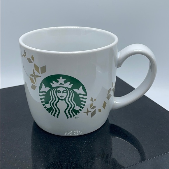 Starbucks Holiday Collection coffee cup